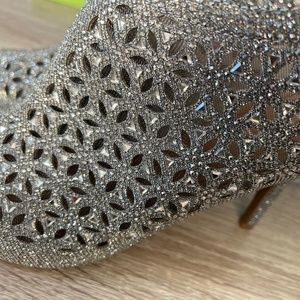 J Renee Silver Shimmer Ankle Booties